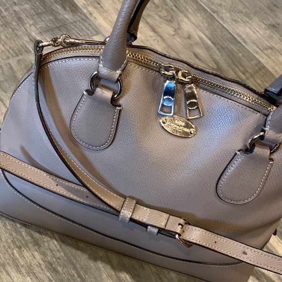 Coach Handbag - Picture 3 of 15